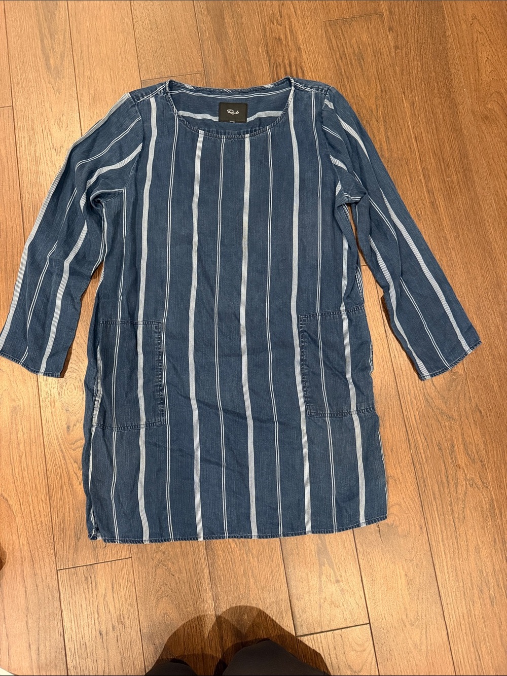 Rails Striped Shift Dress in Blue and White Size Large - C11-721